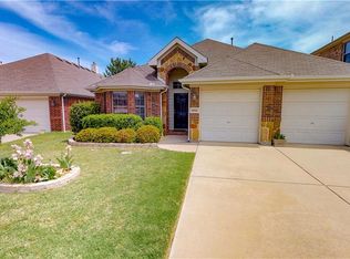 15652 Landing Creek Ln, Roanoke, TX 76262