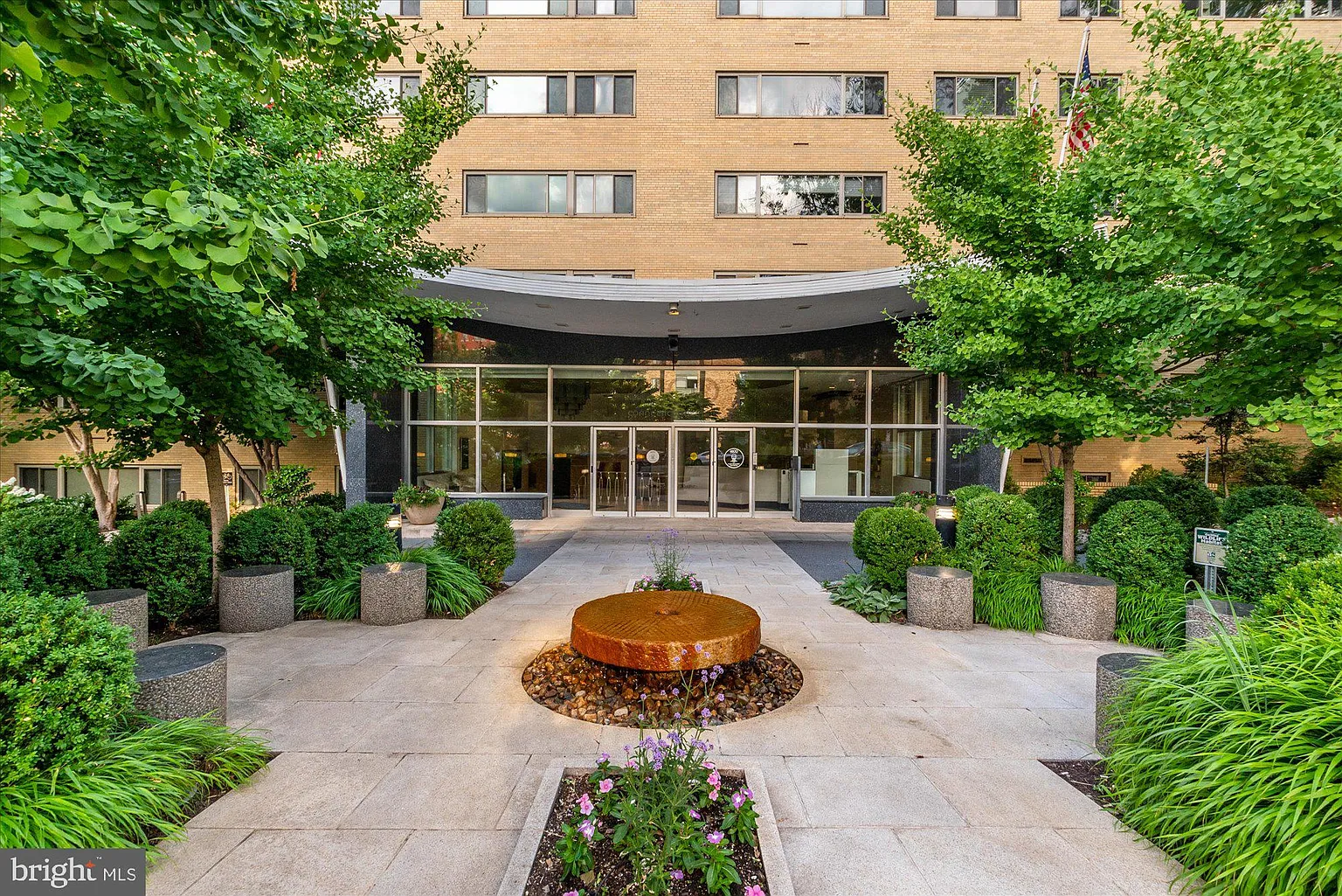 4600 Connecticut Ave NW APT 418 photo 1