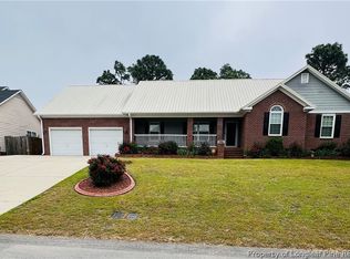 5348 Miranda Dr, Hope Mills, NC 28348