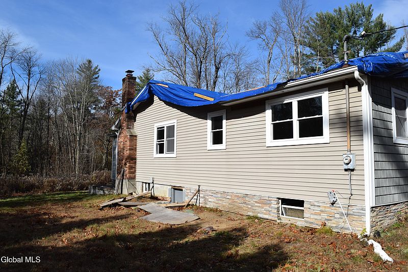 4th image of 39 Ruggles Road