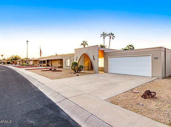 4th image of 9701 W Oakstone Dr