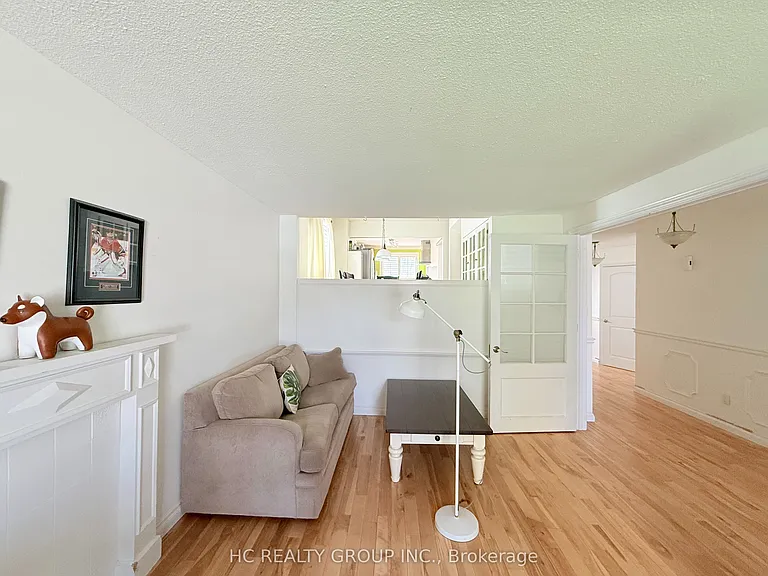 189 Weldrick Rd W — Photo 4