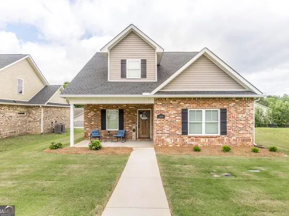 309 Charles Gray Blvd, Perry, GA 31069