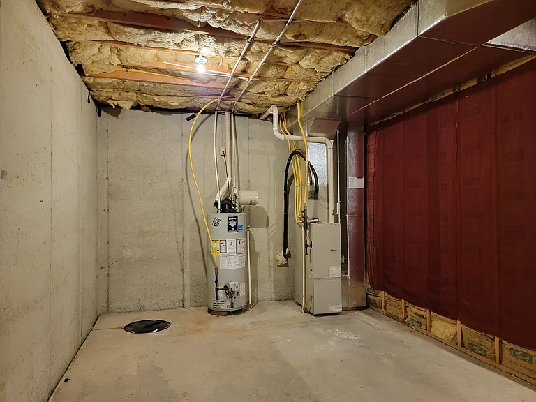 542 Indian Rock Cir — Photo 25