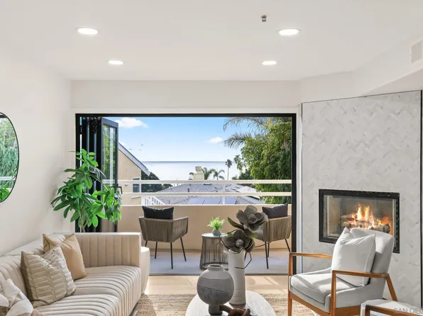 5726 La Jolla Blvd Unit 206, La Jolla, CA 92037