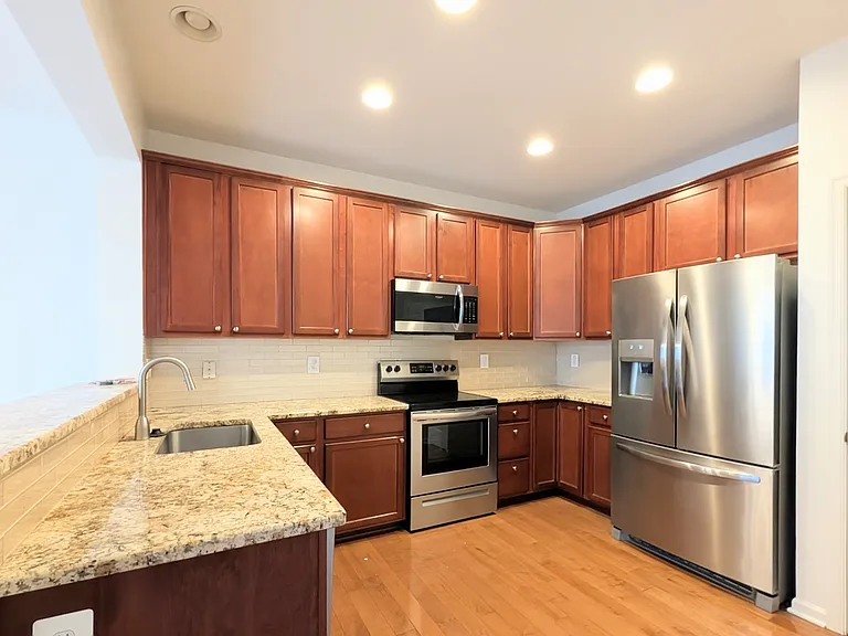 7123 Silverleaf Oak Rd — Photo 8