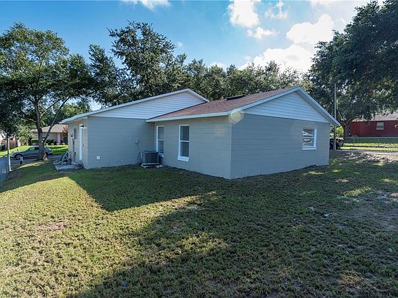 4th image of 445 Apopka Hills Cir