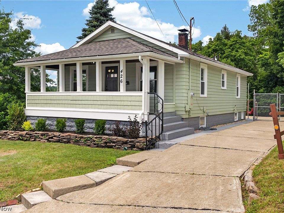 1st image of 426 Queisner Ave