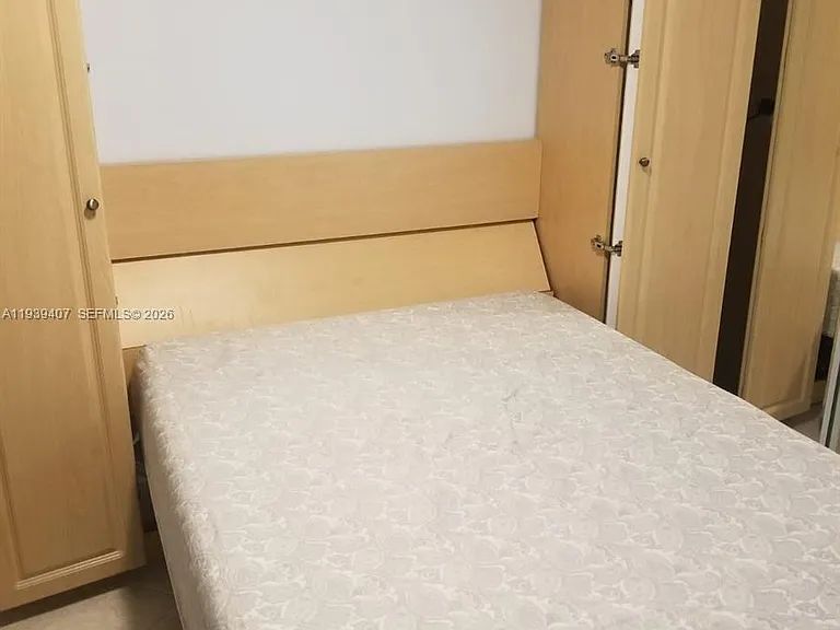 2500 Parkview Dr #2517 — Photo 20