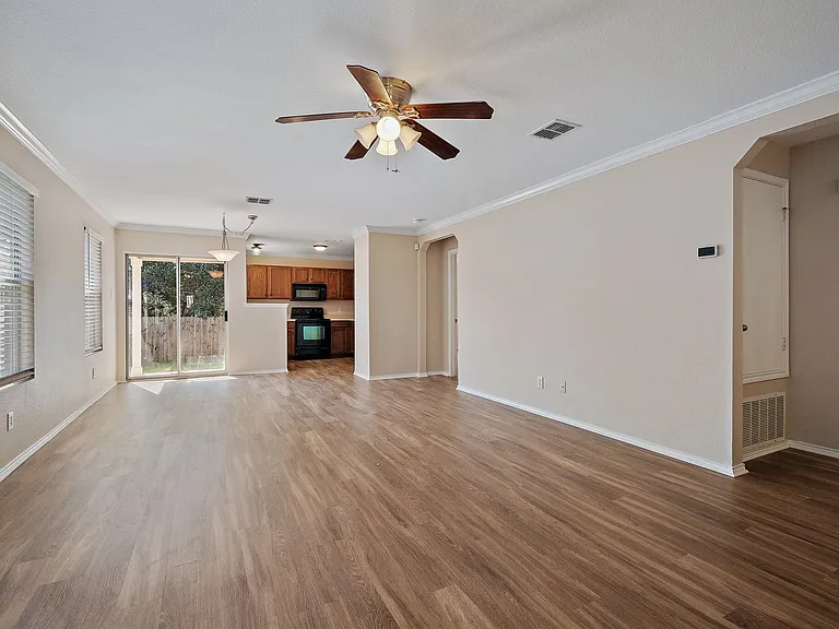 3538 Lantana Fls — Photo 4