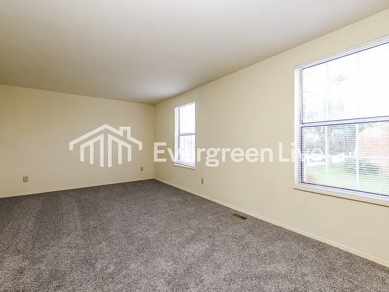 7548 Mount Whitney St — Photo 10