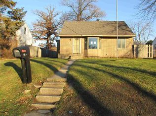 6205 Park Ridge Rd, Loves Park, IL 61111