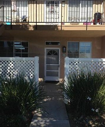 Private ground level entry with large enclosed patio perfect for