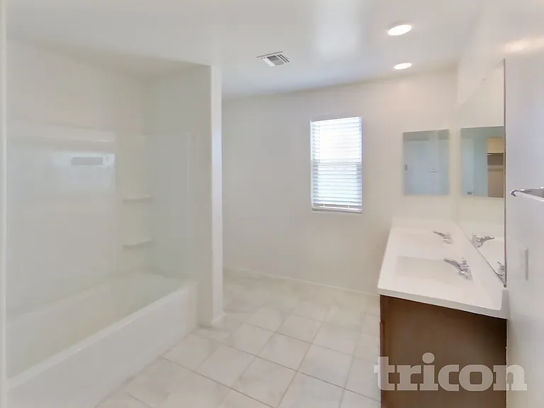 12583 W Midway Ave — Photo 11