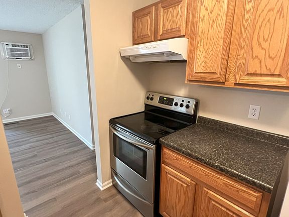 5th image of 2490 Cobble Hill Ct #D