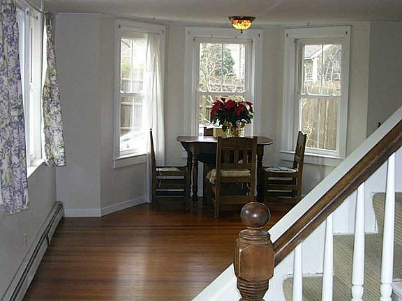 3rd image of 39 Allen Ave