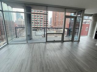 816 N Dearborn St, Chicago, IL 60610