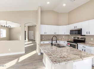 3141 W Wayland Dr, Phoenix, AZ 85041