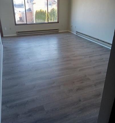 5th image of 2435 Bay Ave #11