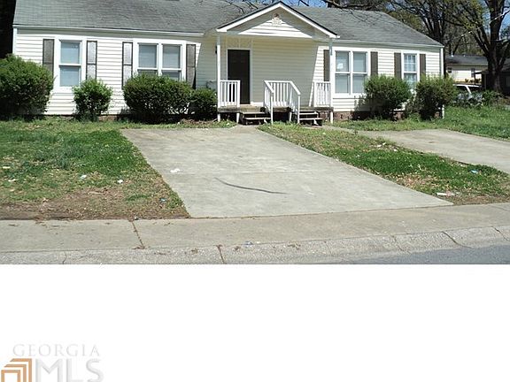 3rd image of 333 Roosevelt Cir
