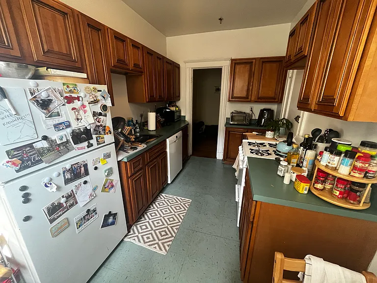 15 Melvin Ave #8 — Photo 6