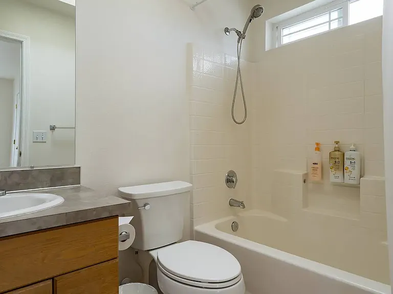 2520 S Orcas St #B — Photo 28