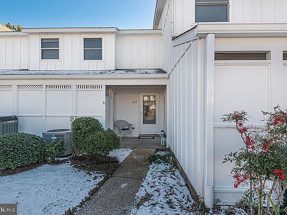 2nd image of 38420 Cardinal Ln Unit 315