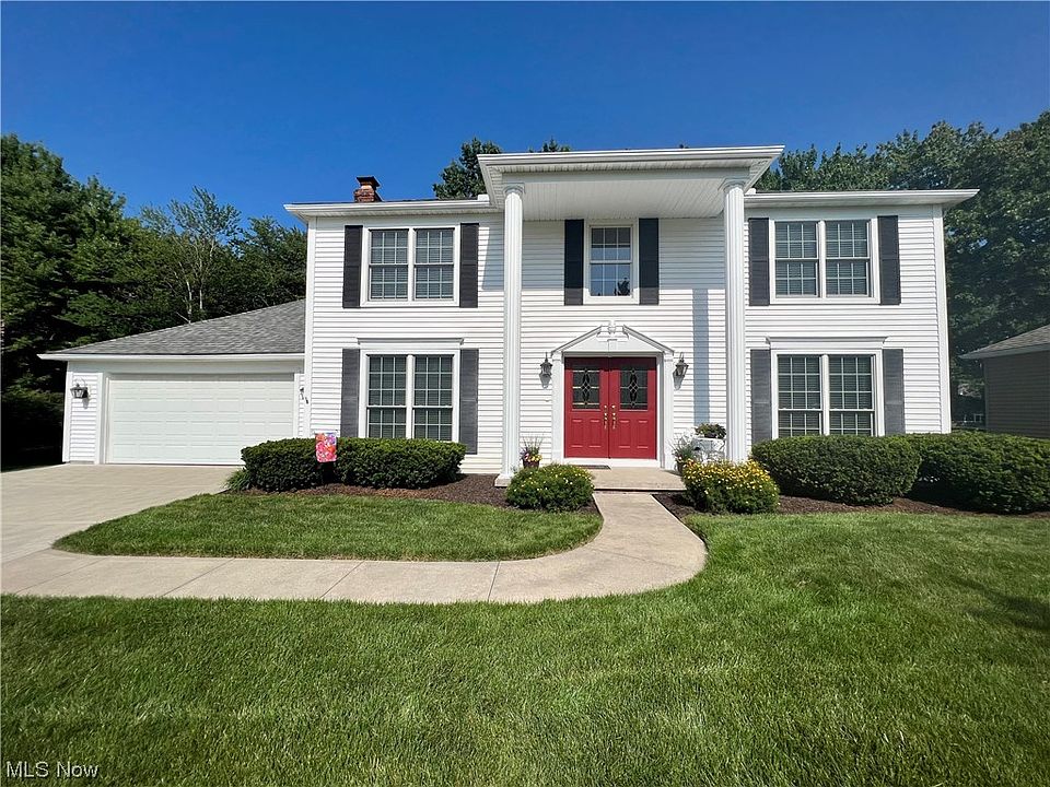 18113 Winchester Ct, Strongsville, OH 44136 Zillow