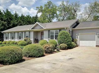 6 Childress Cir, Greenville, SC 29617