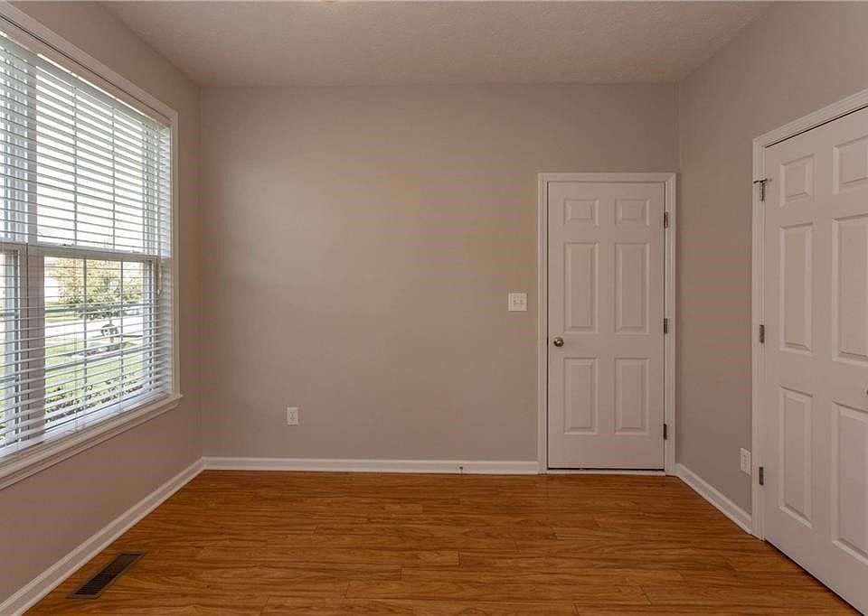 1st image of 6103 Eagles Nest Blvd