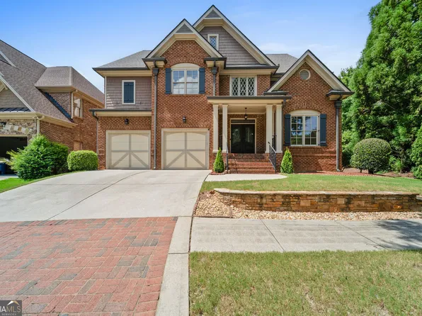 2061 Vicarage Ln, Snellville, GA 30078