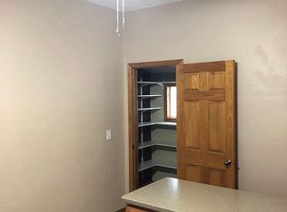 1320 Farnam St, La Crosse, WI 54601