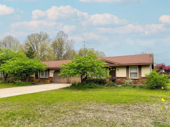4993 Baldwin St, Hudsonville, MI 49426