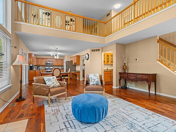 4th image of 2240 Indian Creek Dr