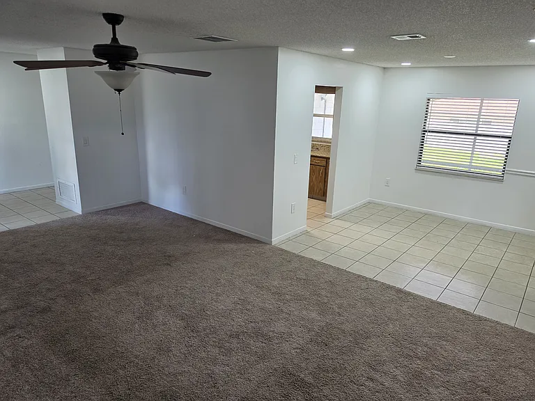 618 Banderas Ave — Photo 12