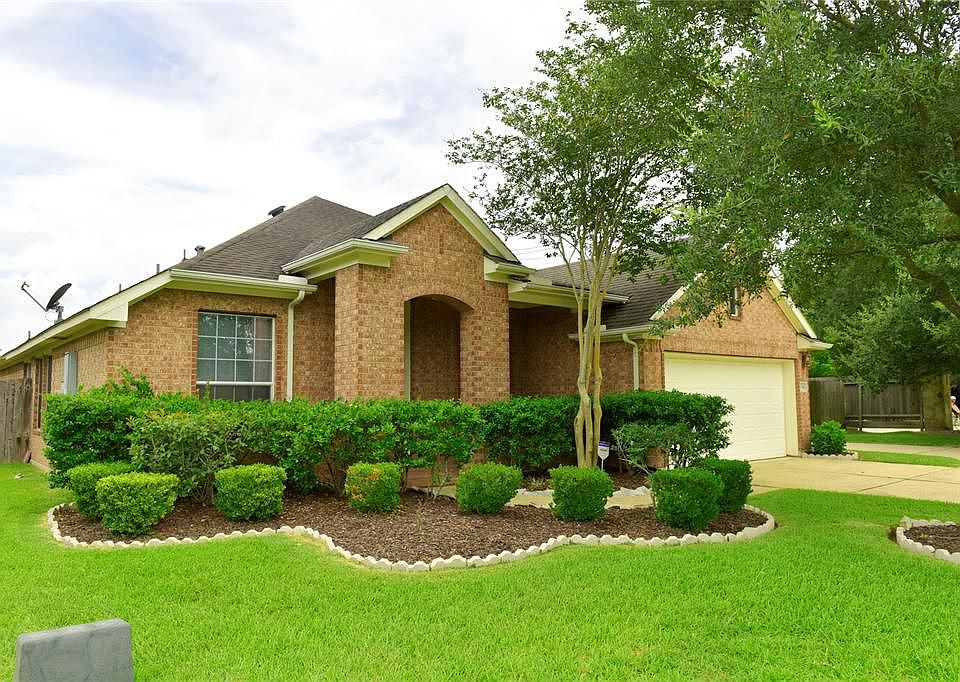 1st image of 3046 Keithwood Dr