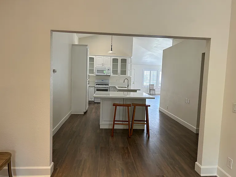 2034 Riverbirch Dr — Photo 7