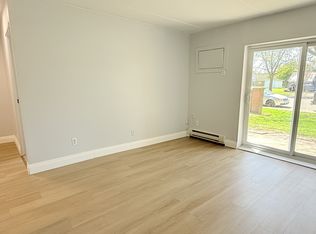 4 Dufferin St N #103, Chatham Kent, ON N0P 2L0