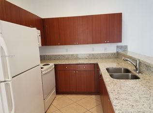 5618 Pierce St #A, Hollywood, FL 33021