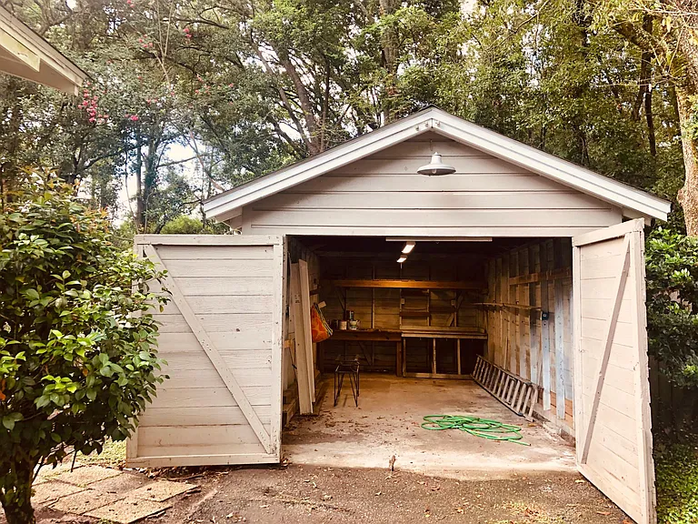 3054 Calais St — Photo 13