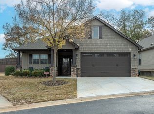 541 Ashler Dr, Greer, SC 29650