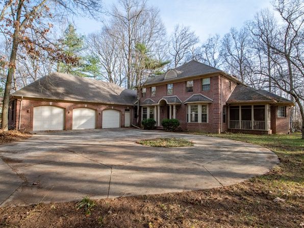 50768 Lilac Rd South Bend In 46628 Zillow