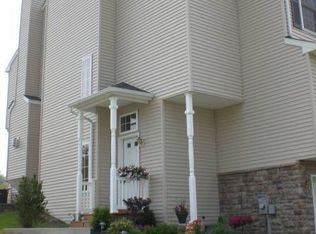 5612 Boulder Way, Wappingers Falls, NY 12590