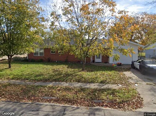 217 SW Murphy Rd, Burleson, TX 76028