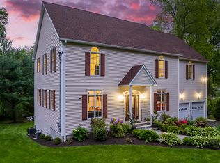 258 Stonehouse Rd, Trumbull, CT 06611