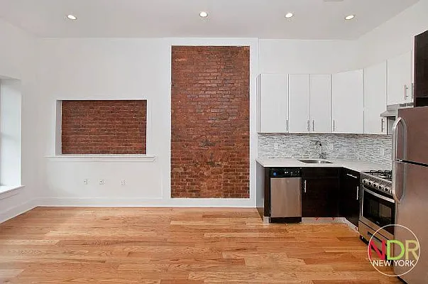 Rented by Next Door Realty NYC | media 25
