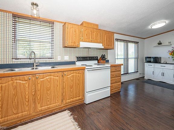 2nd image of 4365 Lisbon Rd