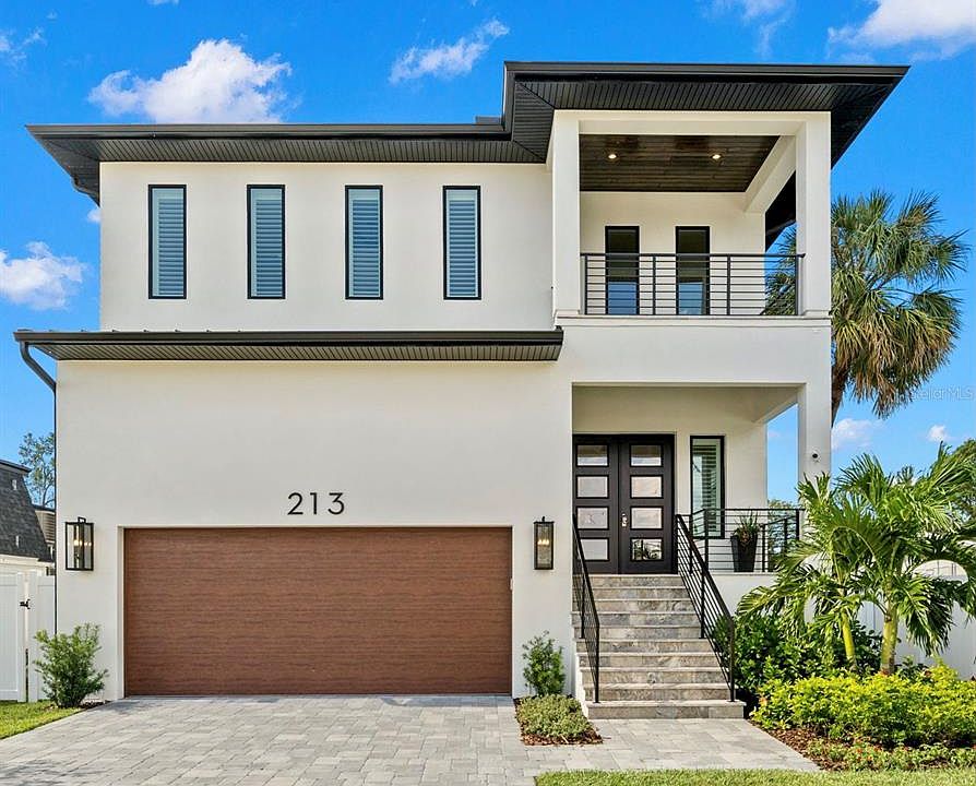 1st image of 213 S GARDENIA AVENUE