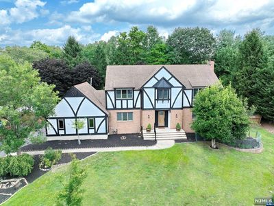 11 Klein Ct, Old Tappan, NJ, 07675