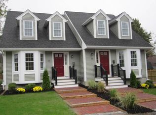 34 Bingham Ave, Dedham, MA 02026